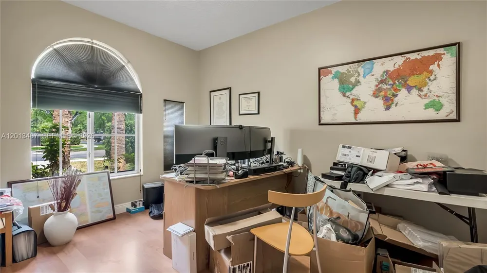 16101 NW 79th Ct Miami Lakes, FL 33016