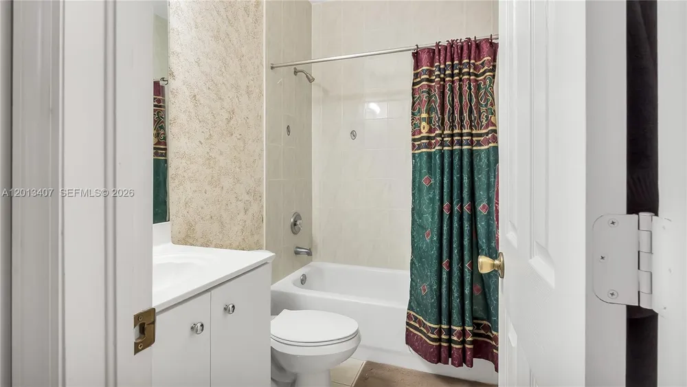 16101 NW 79th Ct Miami Lakes, FL 33016