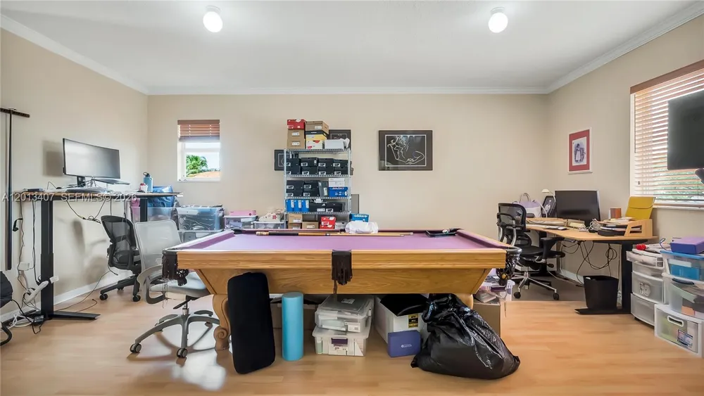 16101 NW 79th Ct Miami Lakes, FL 33016