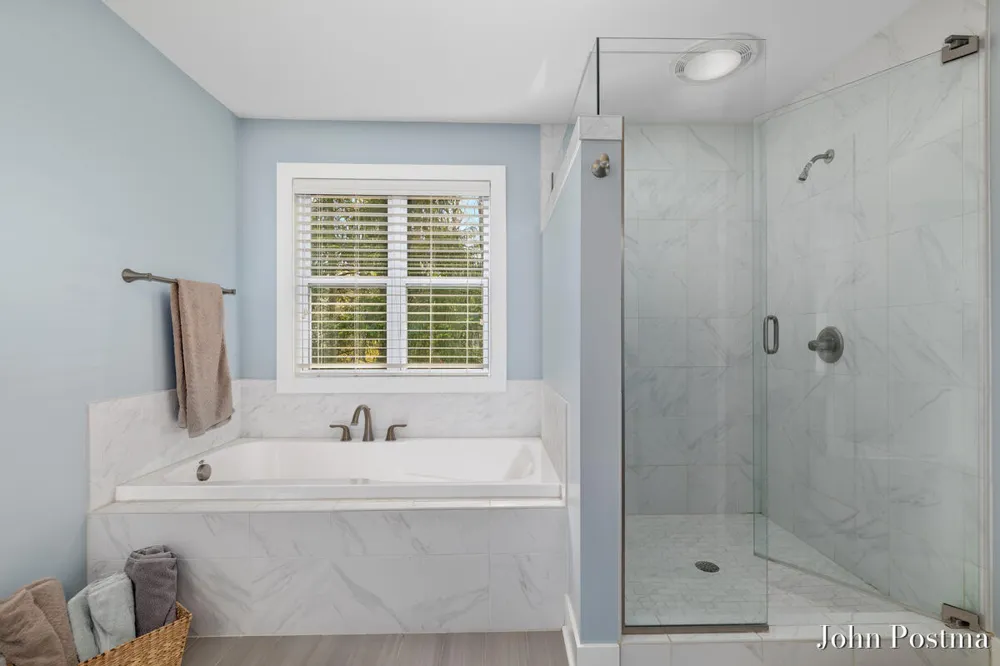 7314 Thornapple Park Drive SE Cascade Charter Township, MI 49546