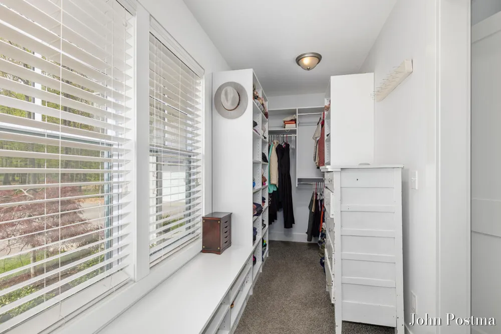 7314 Thornapple Park Drive SE Cascade Charter Township, MI 49546