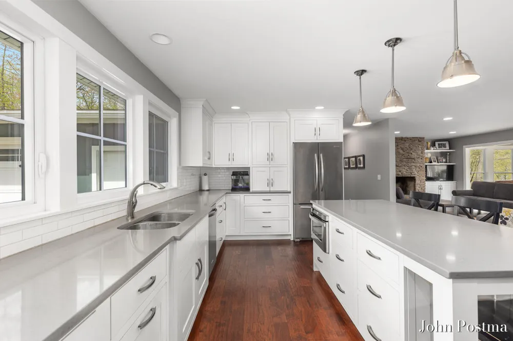 7314 Thornapple Park Drive SE Cascade Charter Township, MI 49546