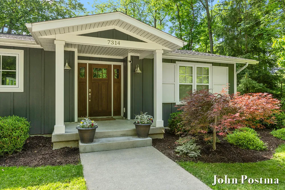 7314 Thornapple Park Drive SE Cascade Charter Township, MI 49546