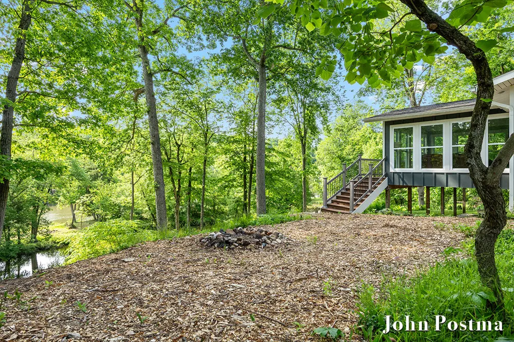7314 Thornapple Park Drive SE Cascade Charter Township, MI 49546