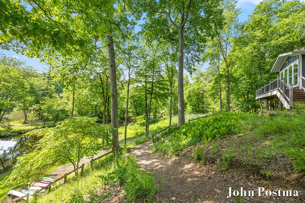 7314 Thornapple Park Drive SE Cascade Charter Township, MI 49546