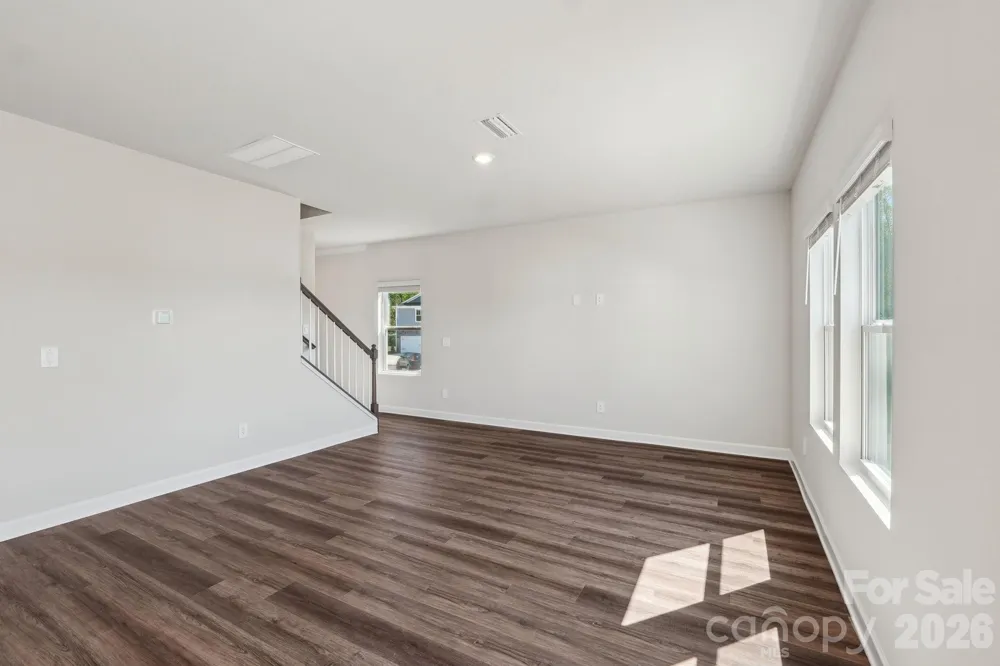 5511 Chambray Terrace Cherryville, NC 28021