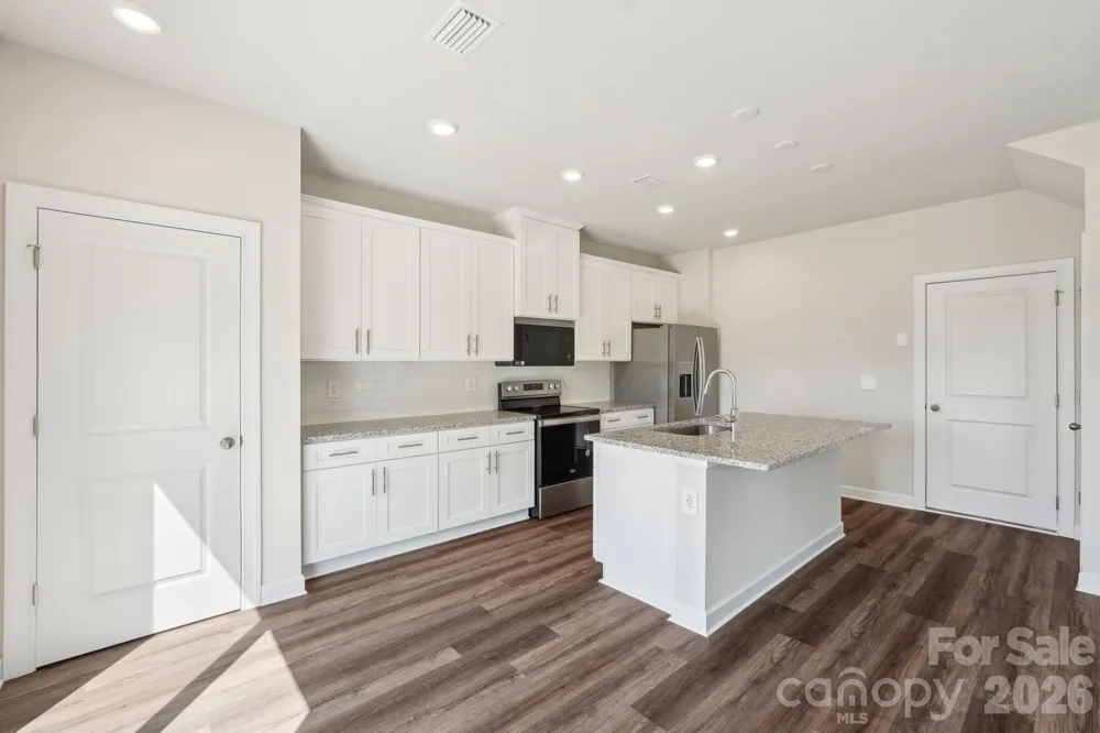 5511 Chambray Terrace Cherryville, NC 28021