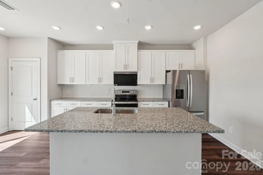 5511 Chambray Terrace Cherryville, NC 28021