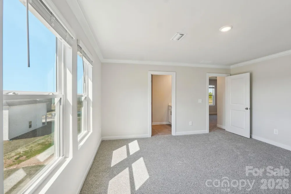5511 Chambray Terrace Cherryville, NC 28021