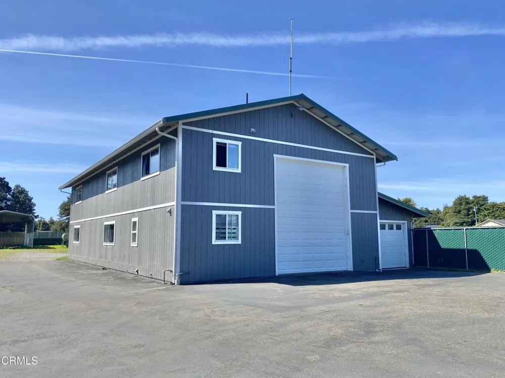 31945 Johnson Lane Fort Bragg, CA 95437