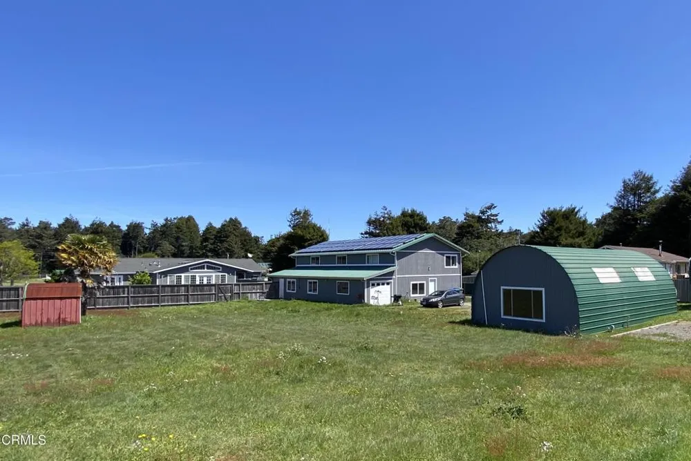 31945 Johnson Lane Fort Bragg, CA 95437