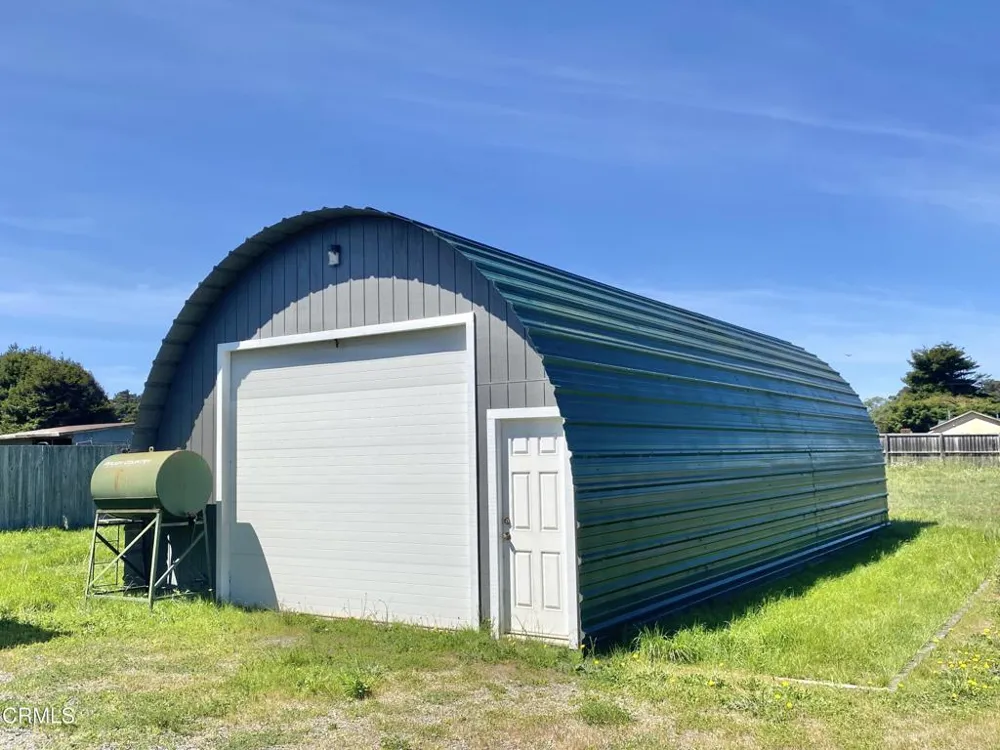 31945 Johnson Lane Fort Bragg, CA 95437
