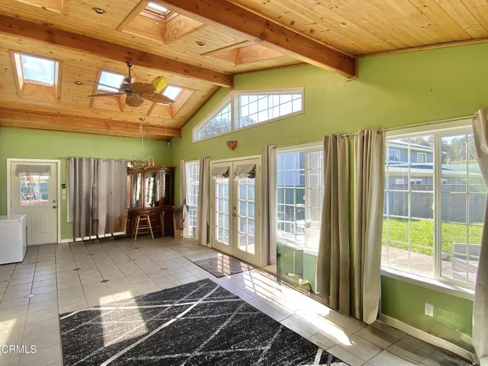 31945 Johnson Lane Fort Bragg, CA 95437