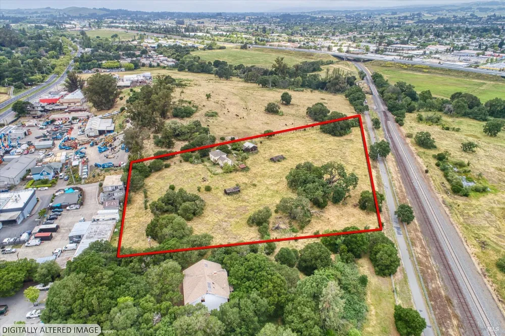 195 Cinnabar Avenue Petaluma, CA 94952