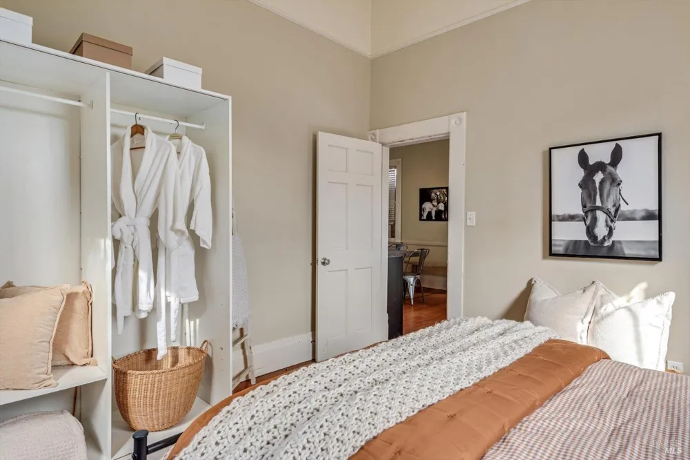 195 Cinnabar Avenue Petaluma, CA 94952