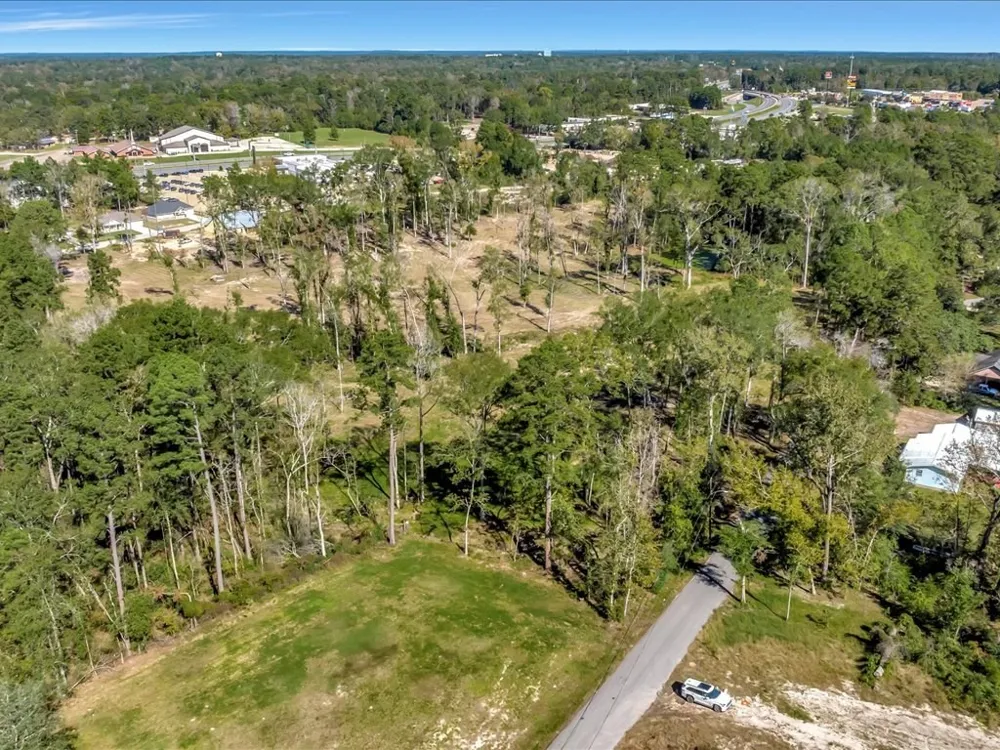 313 Sandybrook Lufkin, TX 75901