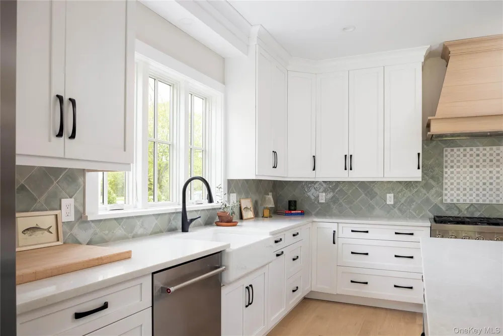 26745 Main Road Cutchogue, NY 11935
