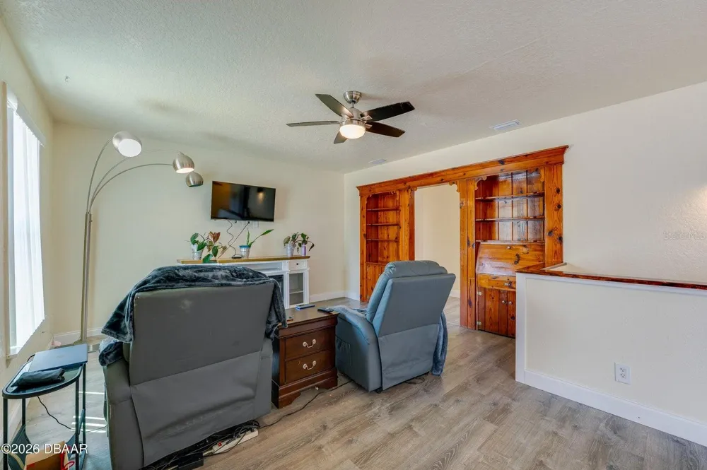 243 PENINSULA DRIVE Daytona Beach, FL 32118