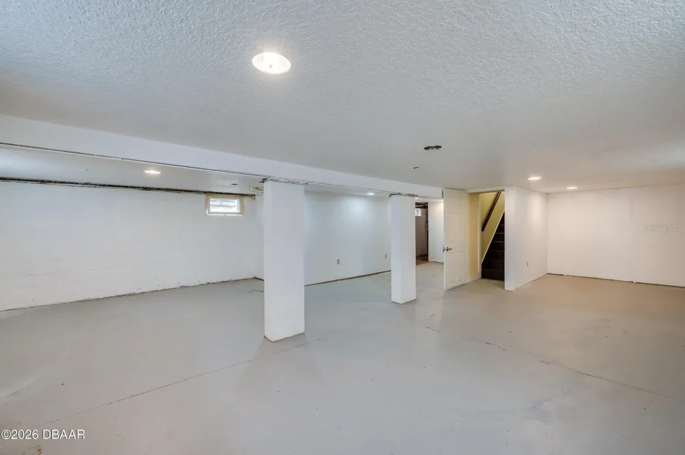 243 PENINSULA DRIVE Daytona Beach, FL 32118