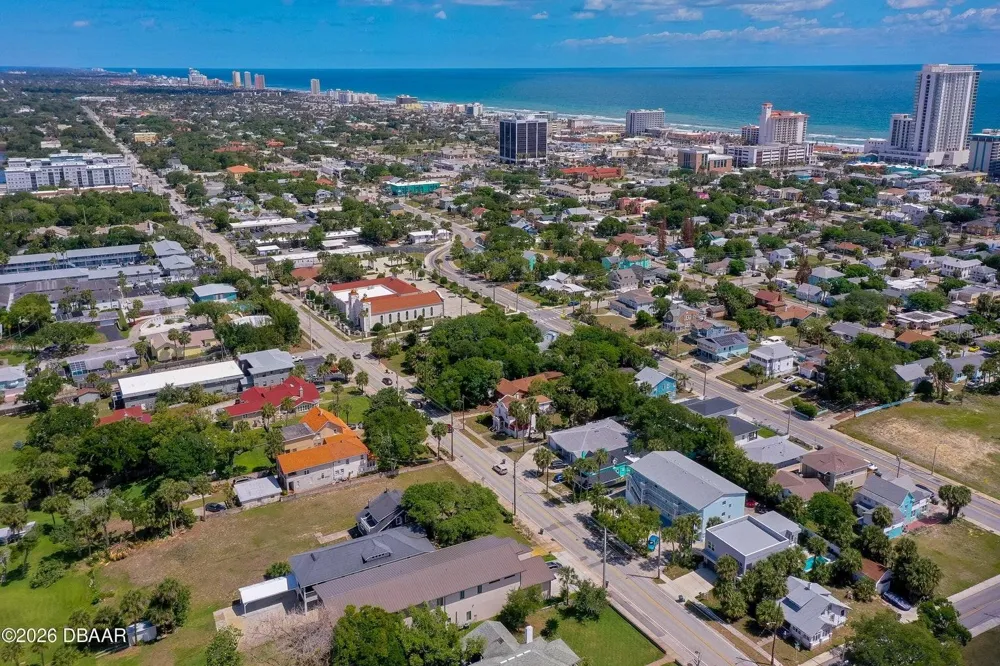 243 PENINSULA DRIVE Daytona Beach, FL 32118