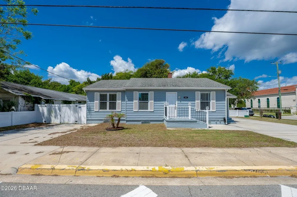243 PENINSULA DRIVE Daytona Beach, FL 32118