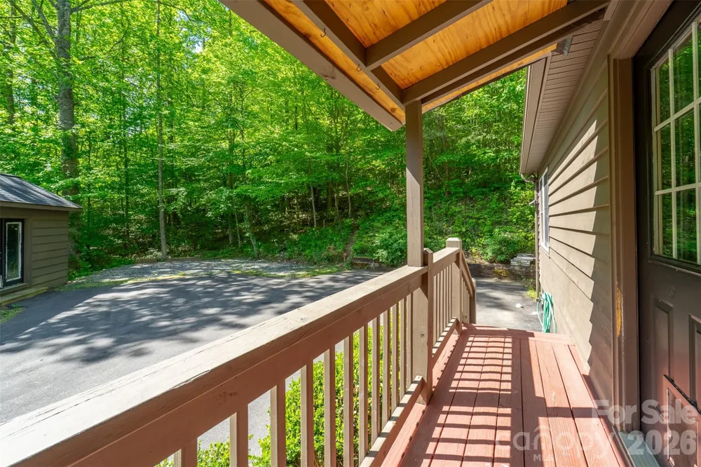 110 Wyoming Drive Sylva, NC 28779