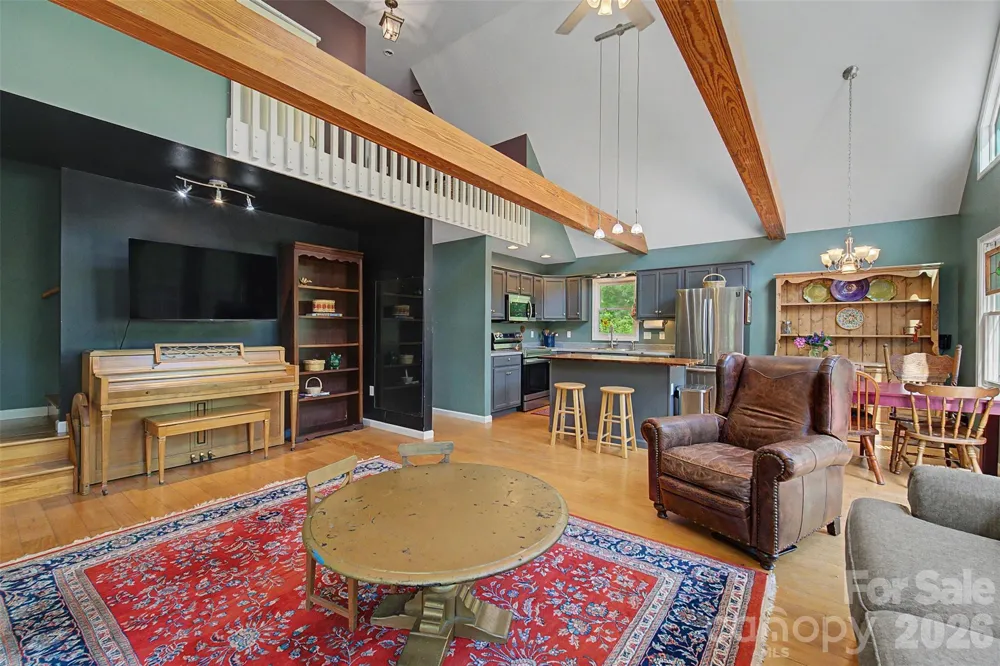 110 Wyoming Drive Sylva, NC 28779