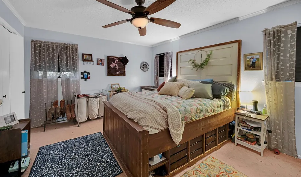 902 S Avenue L Clifton, TX 76634
