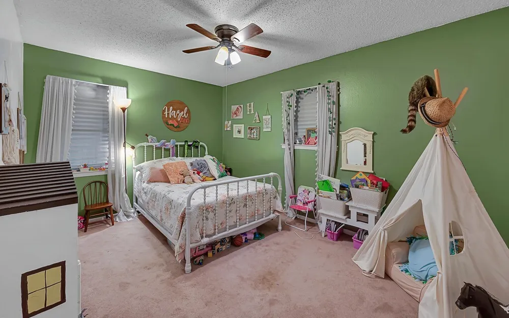 902 S Avenue L Clifton, TX 76634