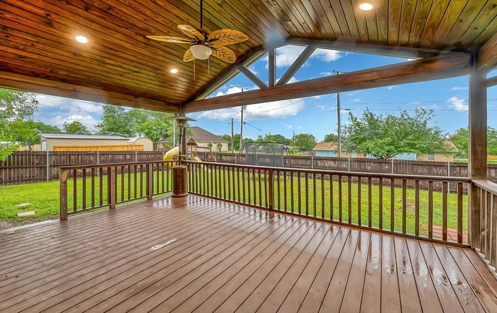 902 S Avenue L Clifton, TX 76634