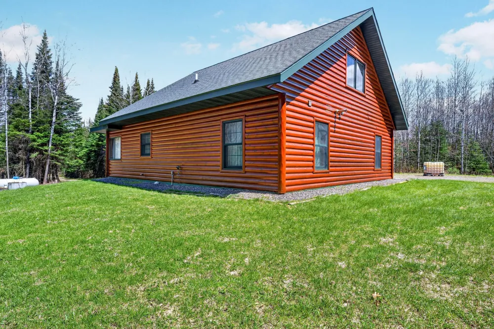 8225 Blaisdell Lake Road Winter, WI 54896