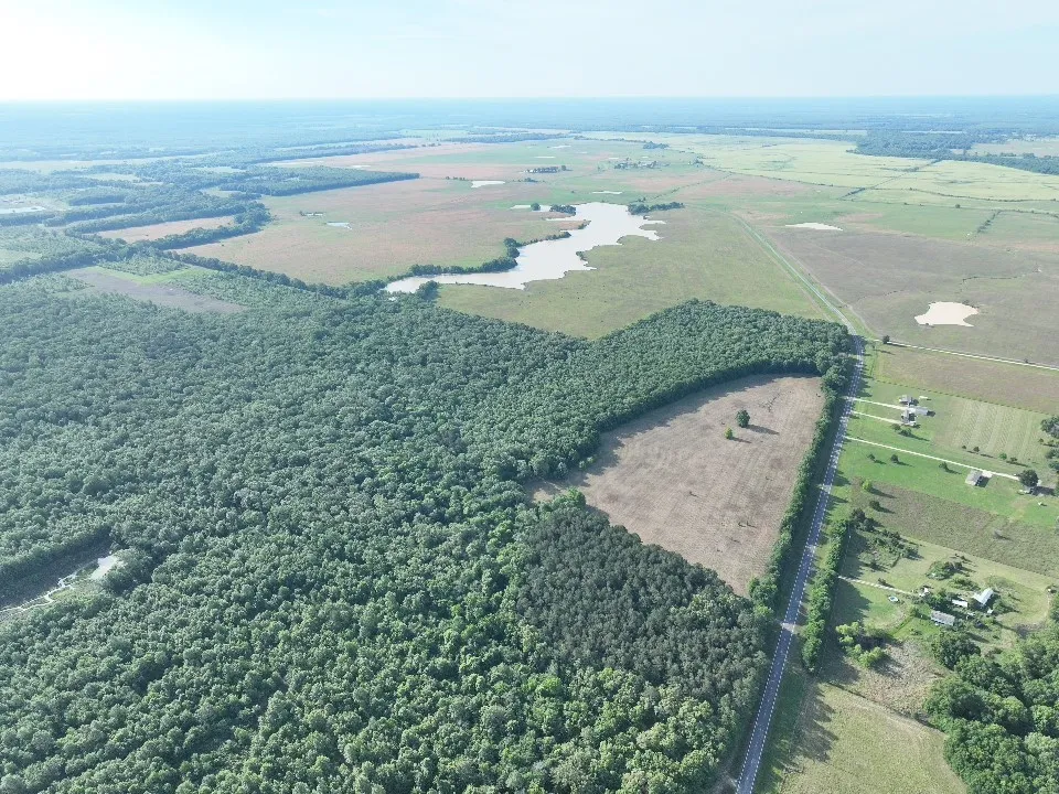 7453 Farm Road 412 Clarksville, TX 75426