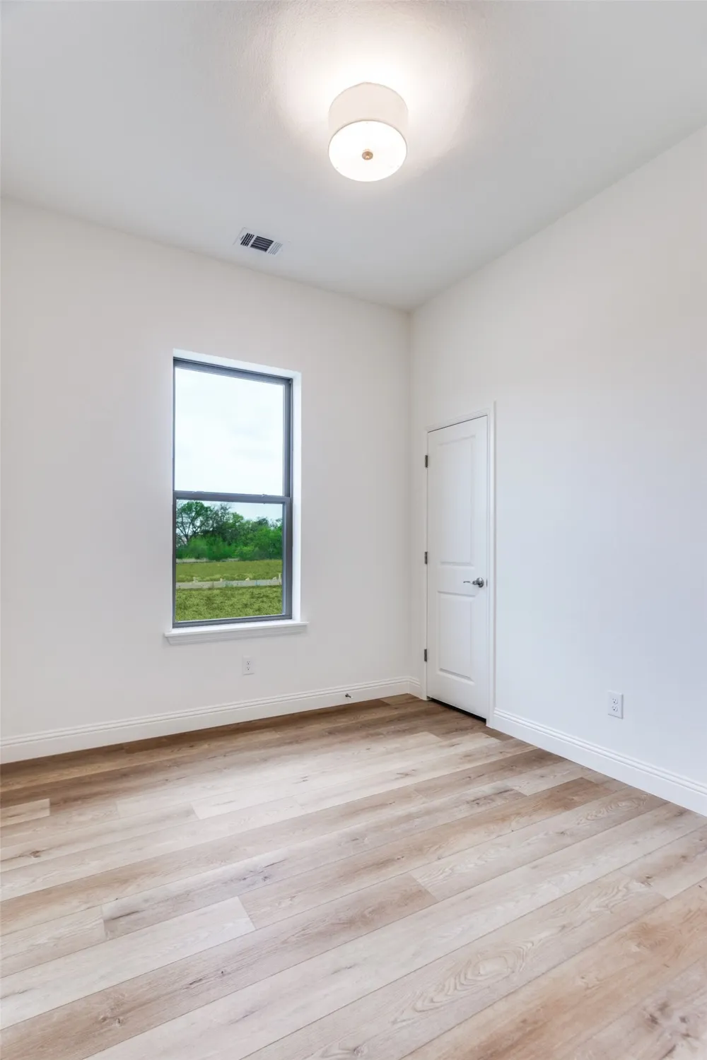912 Triple Crown Court Willow Park, TX 76087