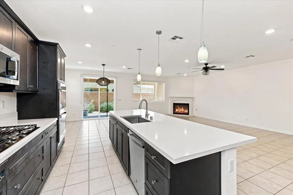 40082 Catania Court Indio, CA 92203