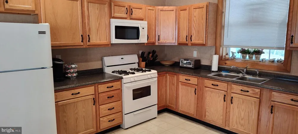 1339 SPRUCE HILL ROAD Port Royal, PA 17082