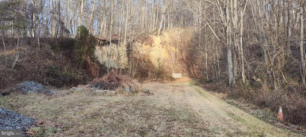 1339 SPRUCE HILL ROAD Port Royal, PA 17082