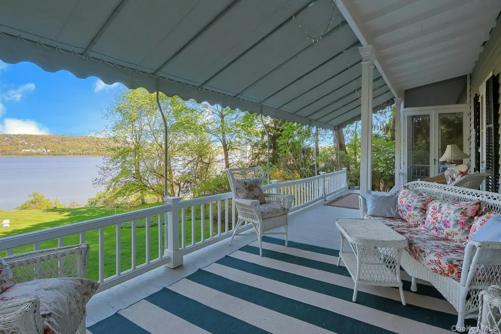 34 Lawrence Lane Palisades, NY 10964