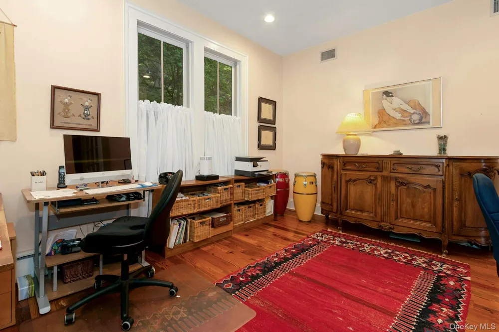 34 Lawrence Lane Palisades, NY 10964