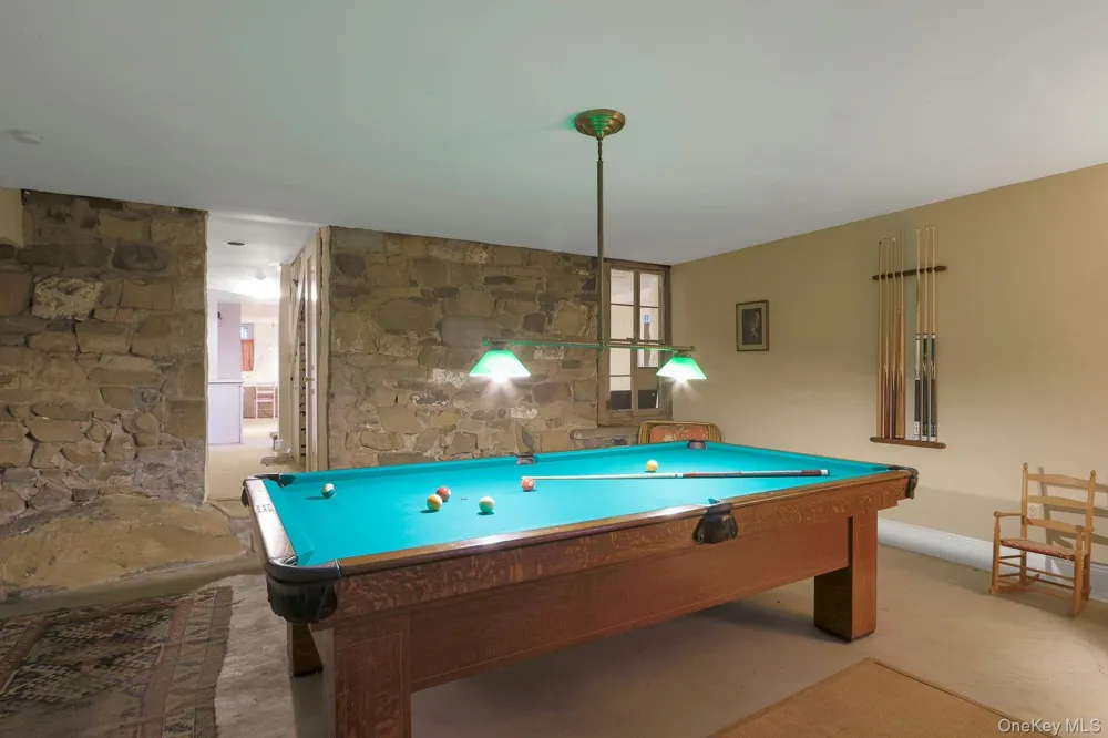 34 Lawrence Lane Palisades, NY 10964