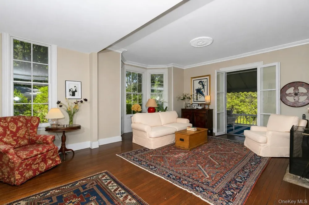34 Lawrence Lane Palisades, NY 10964