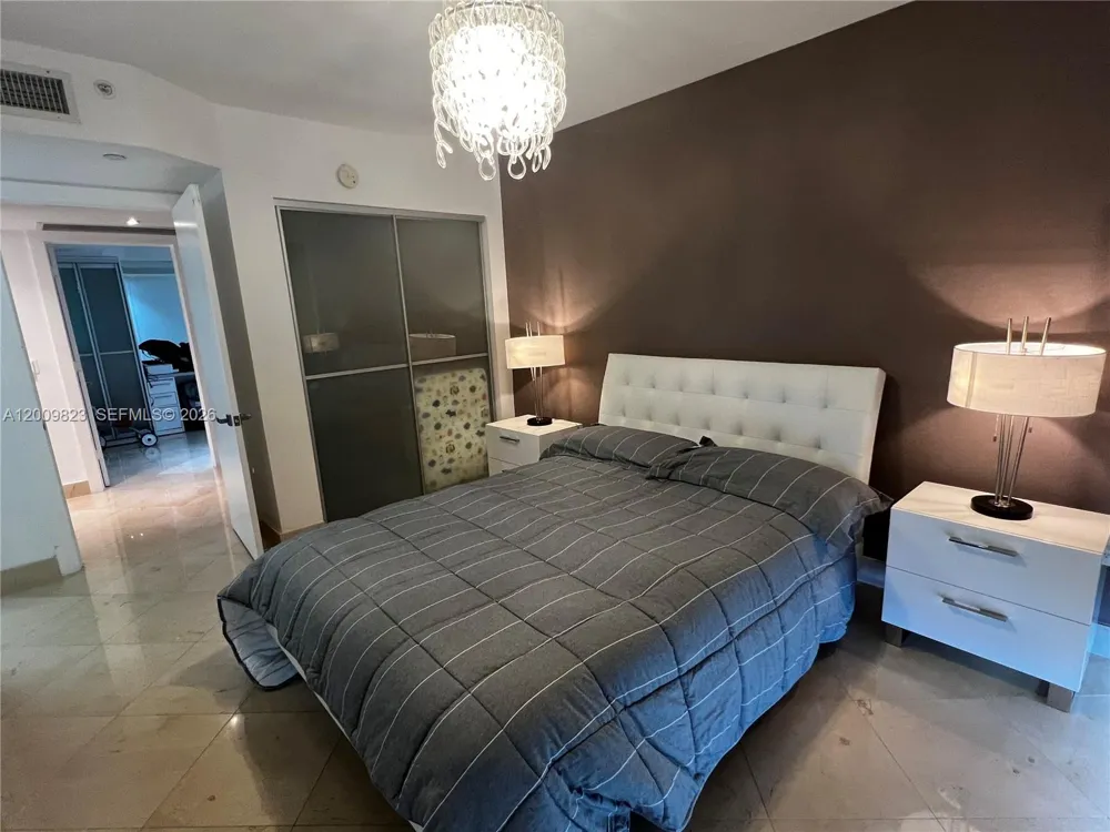 18671 Collins Ave #402 Sunny Isles Beach, FL 33160