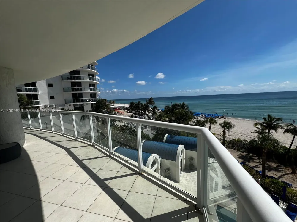 18671 Collins Ave #402 Sunny Isles Beach, FL 33160