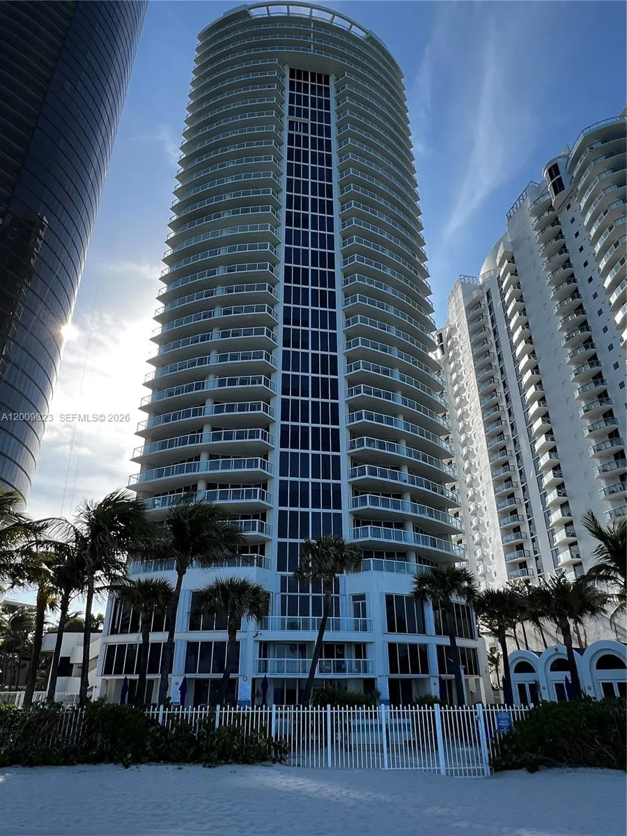 18671 Collins Ave #402 Sunny Isles Beach, FL 33160