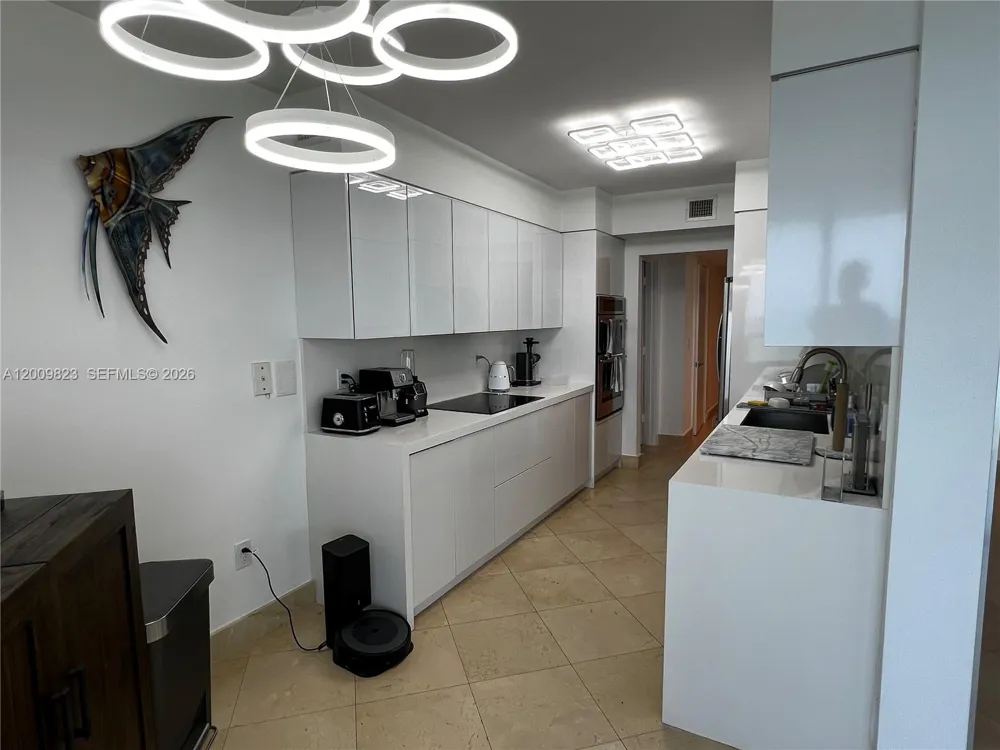 18671 Collins Ave #402 Sunny Isles Beach, FL 33160