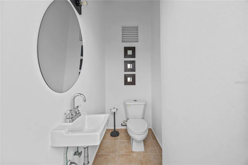 26 CALLE CAMBIJA #PH B-312 Rincon, PR 00677