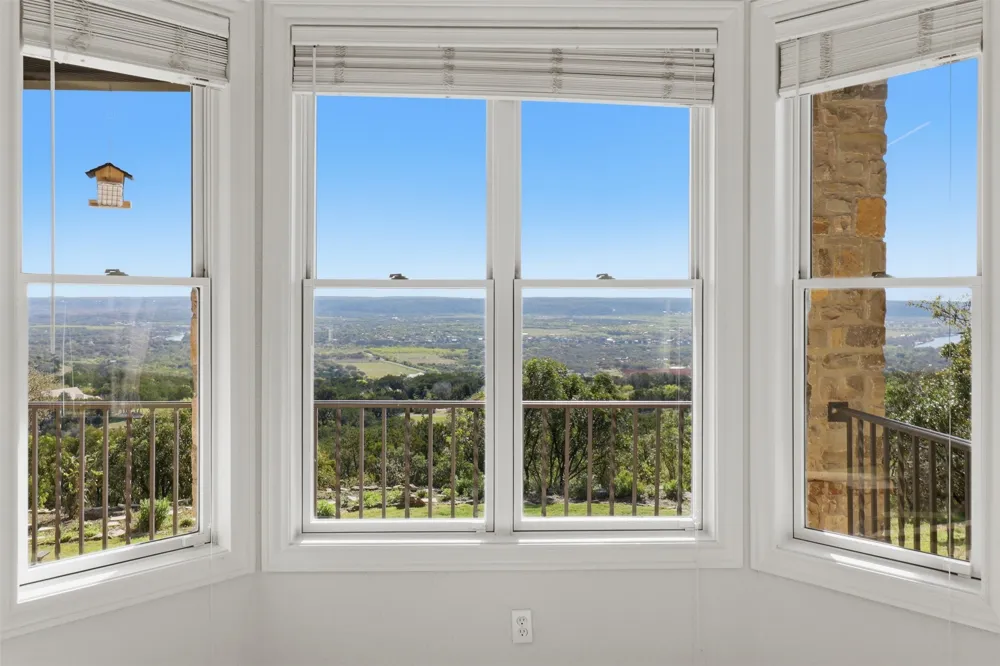 1071 Escalar Drive Buchanan Dam, TX 78609