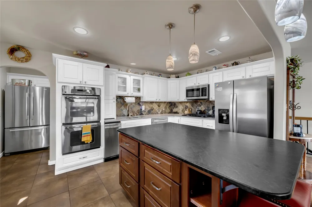 1846 Bluebonnet Lane Kingsland, TX 78639