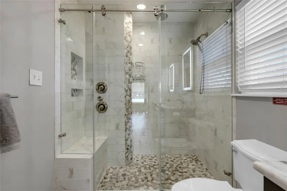 1846 Bluebonnet Lane Kingsland, TX 78639