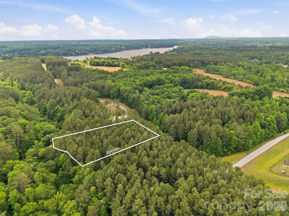 6020 Plantation Pointe Drive #91 Granite Falls, NC 28630