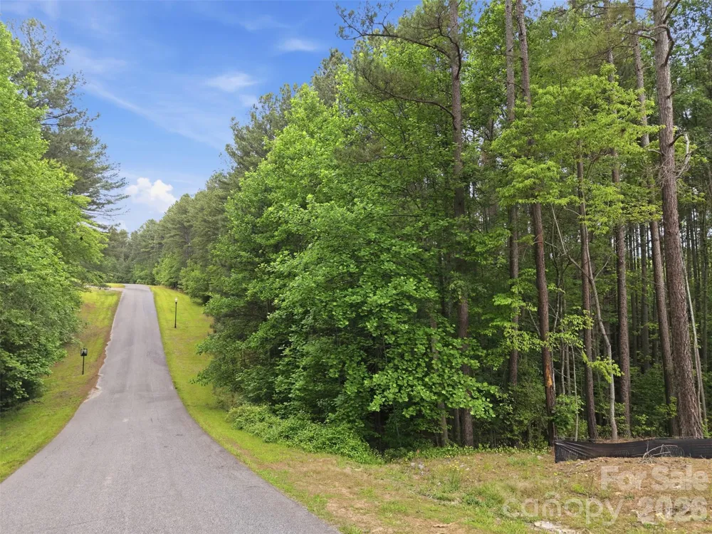 6020 Plantation Pointe Drive #91 Granite Falls, NC 28630